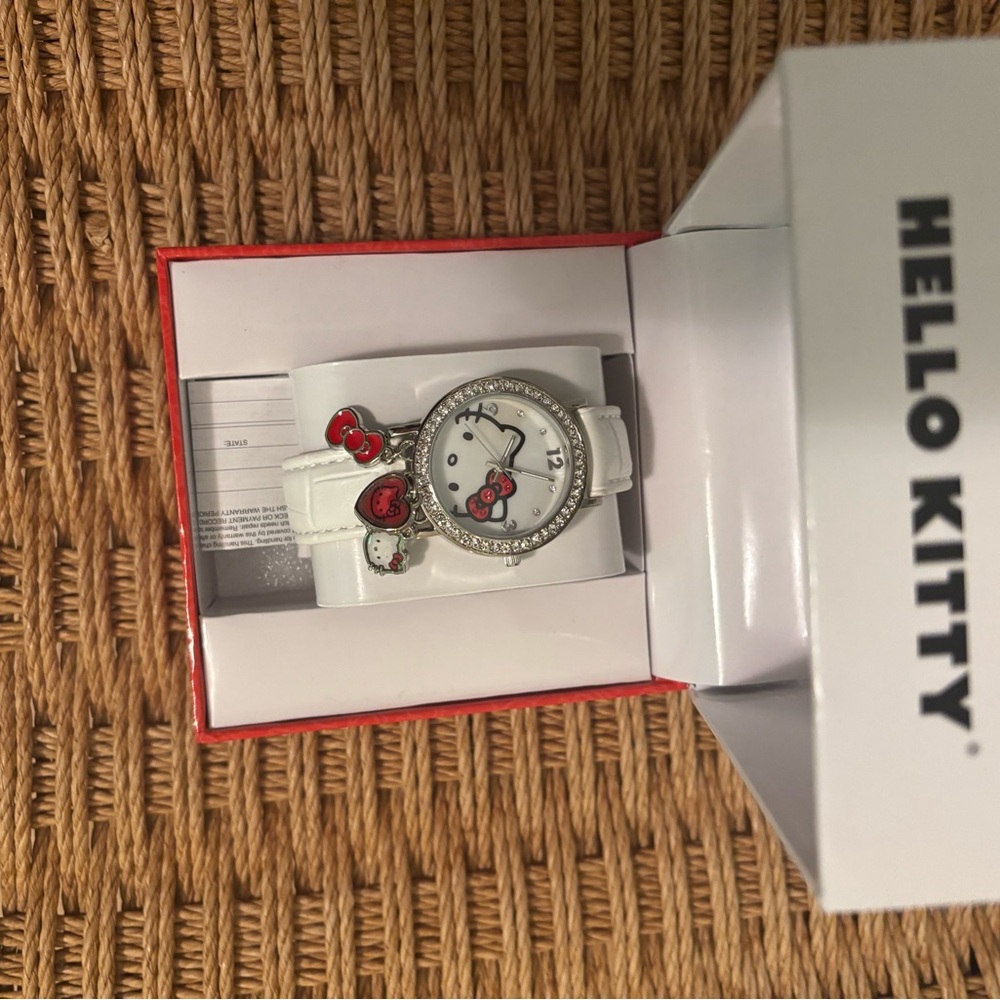 Hello Kitty Red and White Gift Box